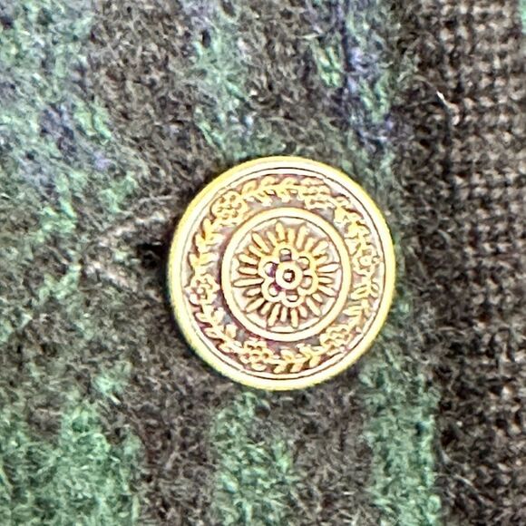 Vintage Green Wool Tartan Cardigan | Size L - Picture 7 of 7